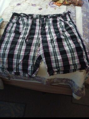 Bugle Boy For Her Capris